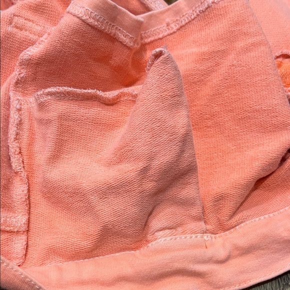 Hooters Women's Pocket Shorts - Picture 7 of 7